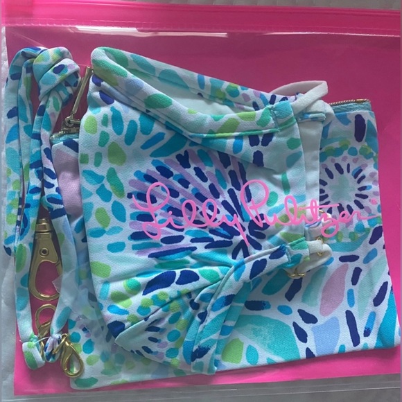 Lilly Pulitzer Adult On The Go Mask Set - Mask Lanyard Mask Extender Pouch - Picture 10 of 16